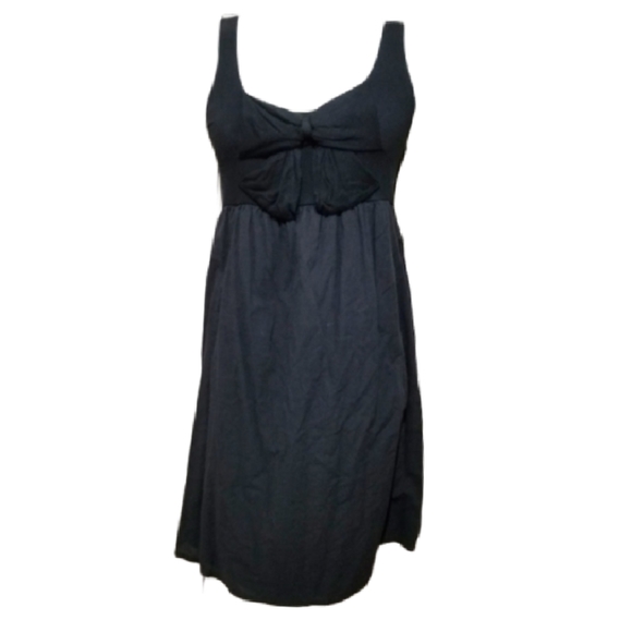 Velvet Dresses & Skirts - VELVET SLEEVELESS COCKTAIL DRESS